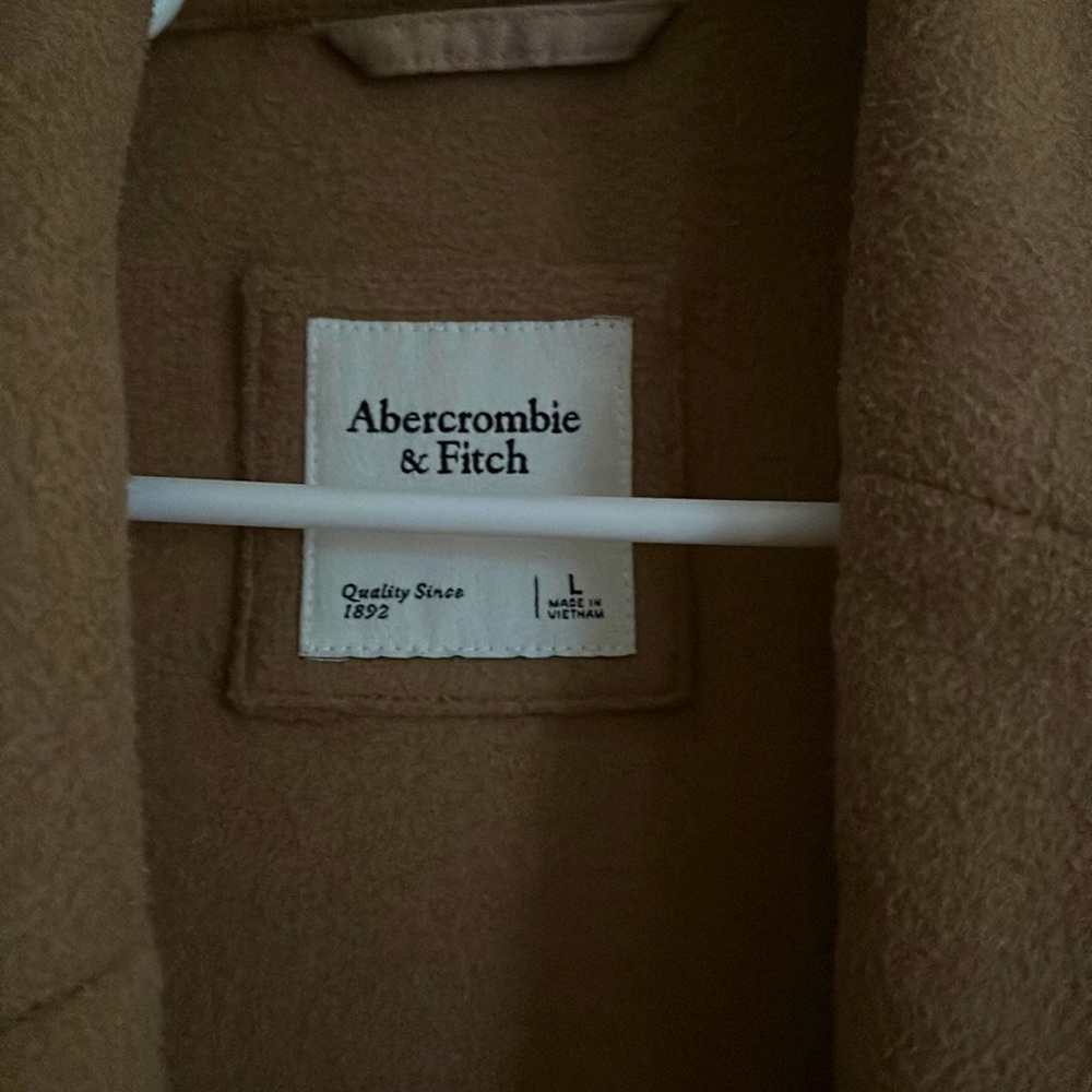 Oversized double-breasted camel coat